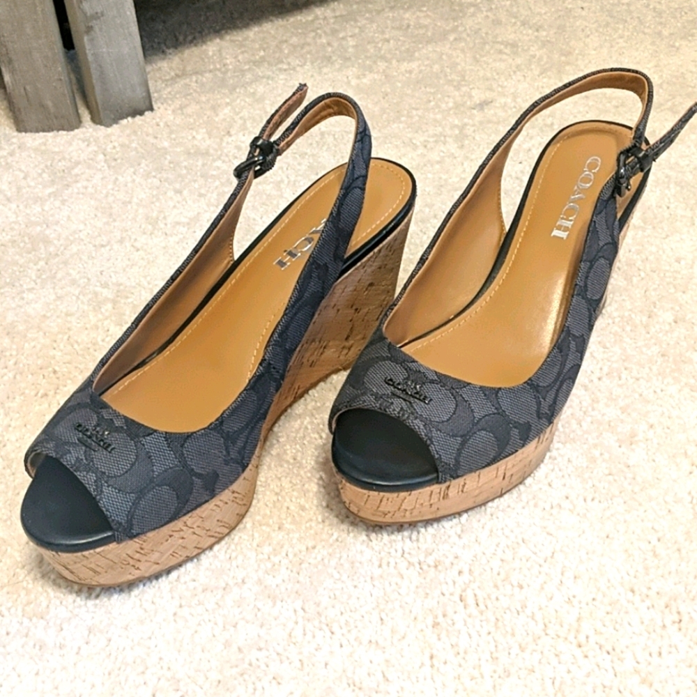 Like new. Coach brand shoes